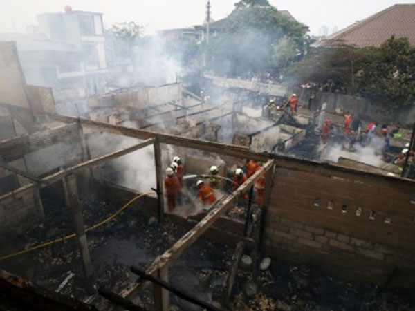 Two fires break out in Jakarta on Tuesday morning
