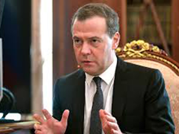 Medvedev says Russia can possibly adopt stricter measures to fight coronavirus