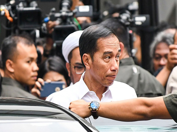 'Corruption hampers investment': Economists urge Jokowi to issue Perppu on KPK Law