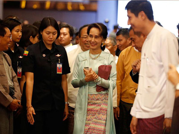 US, Japan investors wooed by Myanmar at forum