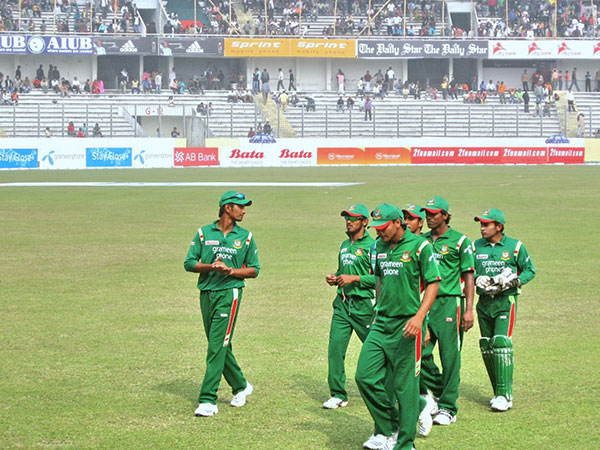 Bangladesh cricketers go on strike over pay, other demands