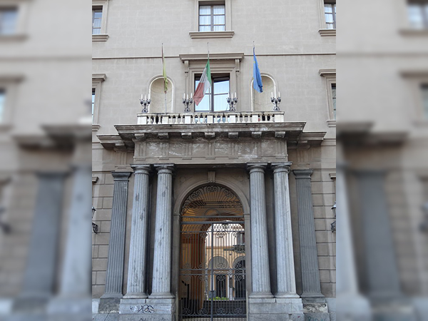 96-year-old man gets college diploma in Italy