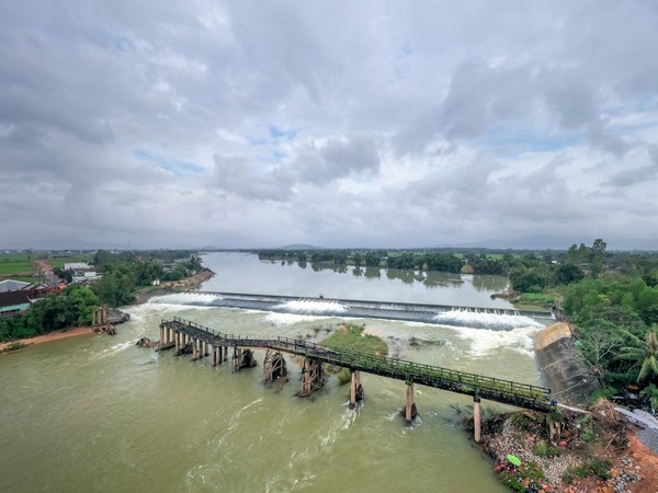 Brazil seals $23 billion from mining firms over dam collapse