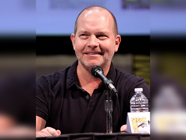 'Family Guy' voice actor Mike Henry says he is 'stepping down' from Cleveland Brown role on animated series