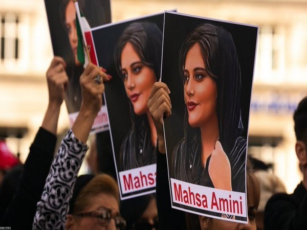 MahsaAmini's family blocked from leaving Iran for EU prize