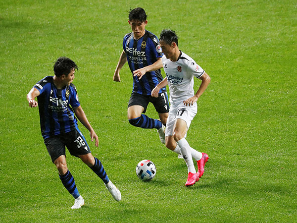 Nat'l football exhibition matches set for Oct.