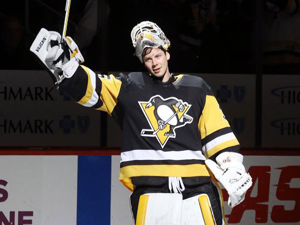 Canadiens end Jarry's shutout streak, race past Penguins