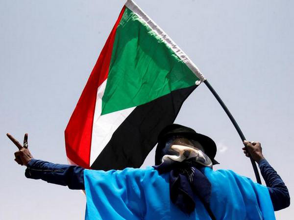 Sudanese police free 66 hostages held by human trafficking groups