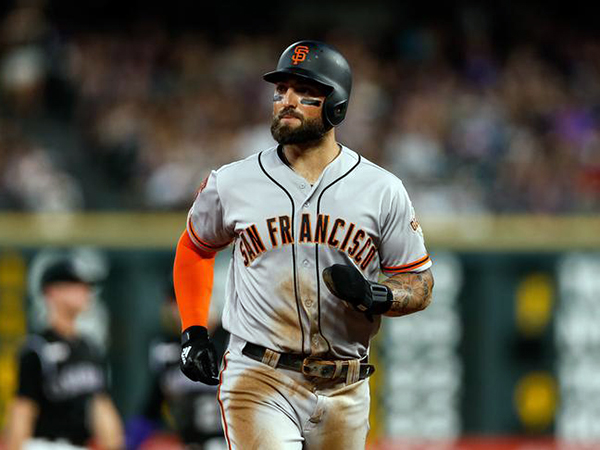 Former Blue Jays outfielder Kevin Pillar cut loose by Giants