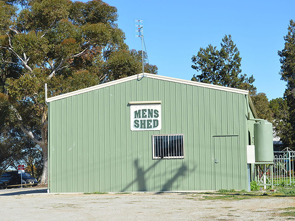 Ottawa Men's Shed a place to tinker and talk