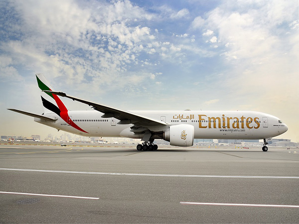 Emirates employees to get full pay from October