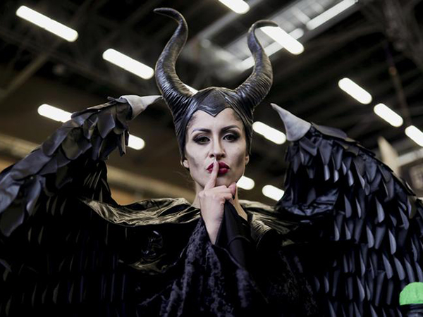'Maleficent' flies higher in sequel 'Mistress of Evil'