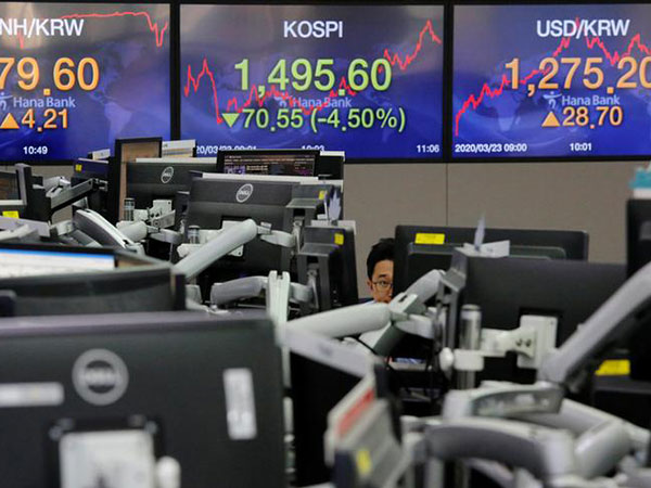 Korean economy to shrink 2.3 pct this year on virus: report