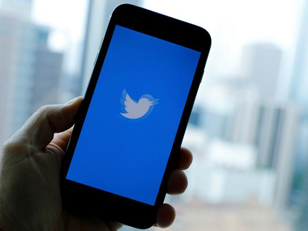 Twitter to stop all political advertising