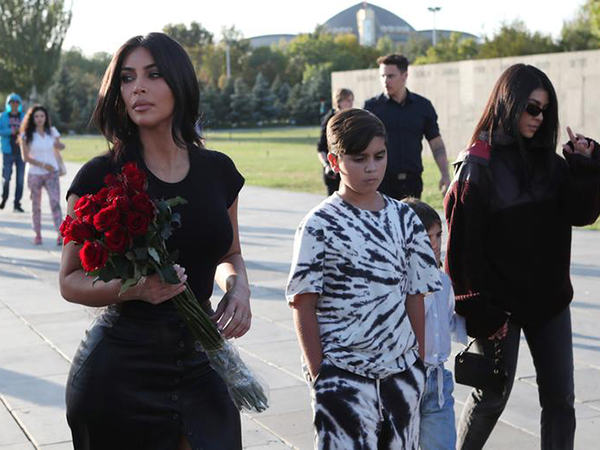 Kim Kardashian West asks Texas governor to 'do the right thing' for death row inmate