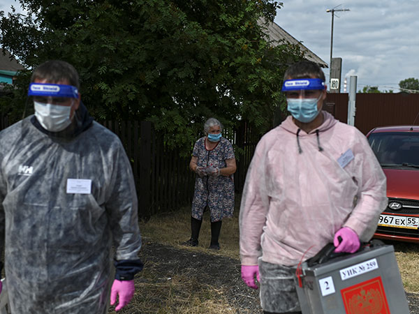 Russia's COVID-19 cases up 5,670 to 1,079,519