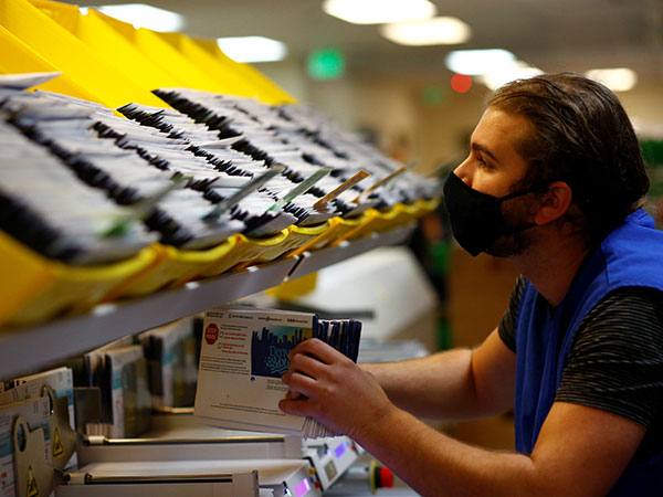 A third of Colorado voters have already cast their vote 2 weeks prior to the election