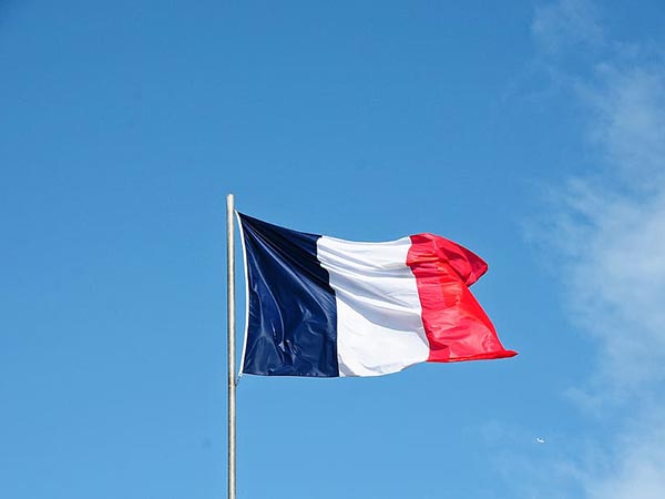 France welcomes UN General Assembly's adoption of the resolution concerning the Ocean Conference