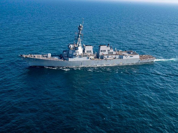 The US continued to attack, the Houthis again attacked ships in the Red Sea