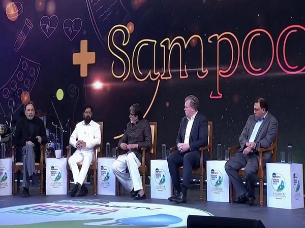 Amitabh Bachchan co-anchors Banega Swasth India Season 9, a 12-hour live telethon