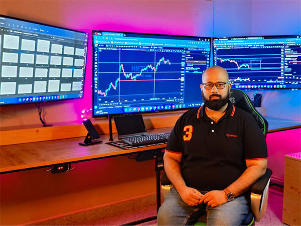 Equity Masters trains students in Live market hours, on how to trade in Indian stock market