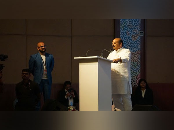 Karnataka CM inaugurating the design summit