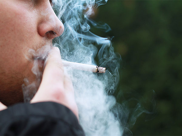 What Are The Ill Effects Of Smoking Cigarettes 