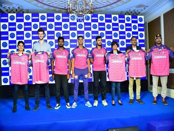 The newly launched JERSEY OF THE SEASON was formally unveiled in Jaipur amidst  players from Rajasthan Royals and key spokespersons from Luminous Power Technologies Pvt Ltd
