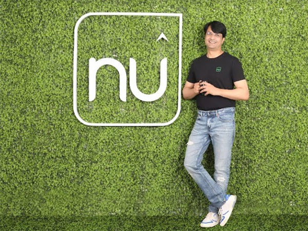 Khushnud Khan, Co-founder & CEO, Arzooo unveiling 'NU'