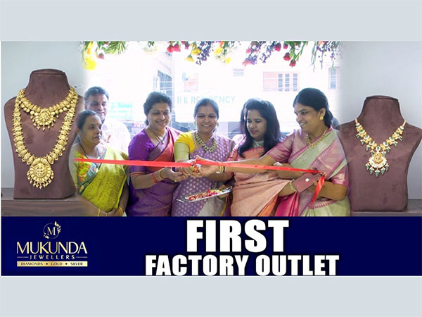 Mukunda Jewellers is the first ever Jewellery Factory Outlet in Hyderabad