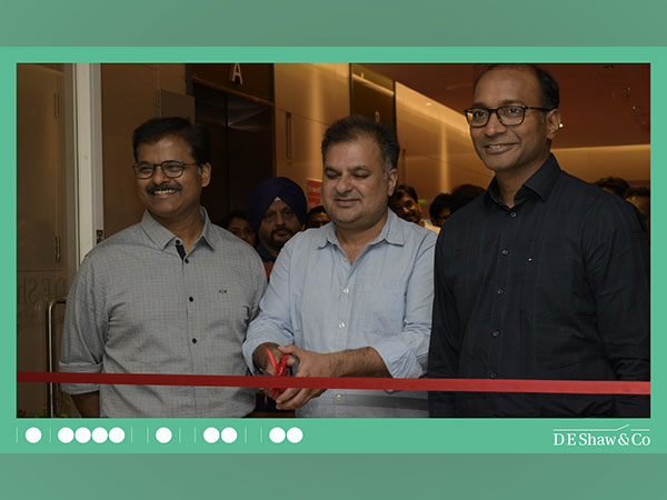 Members of the Operating Committee (OC) at D. E. Shaw India celebrating the firm's new offices