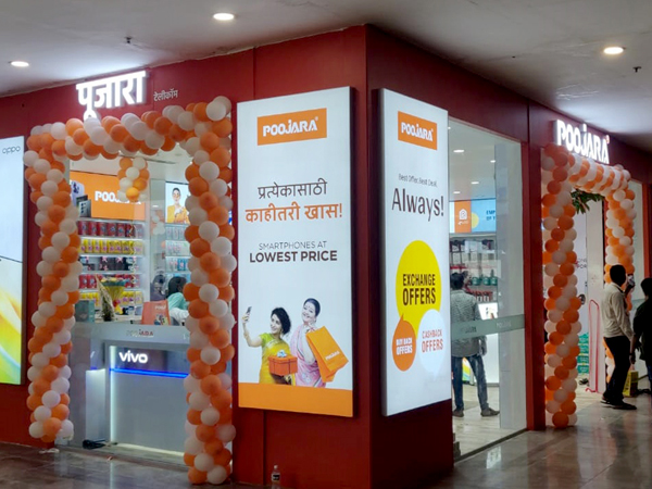 Poojara Telecom inaugurates its 1st flagship store in Navi Mumbai, Maharashtra