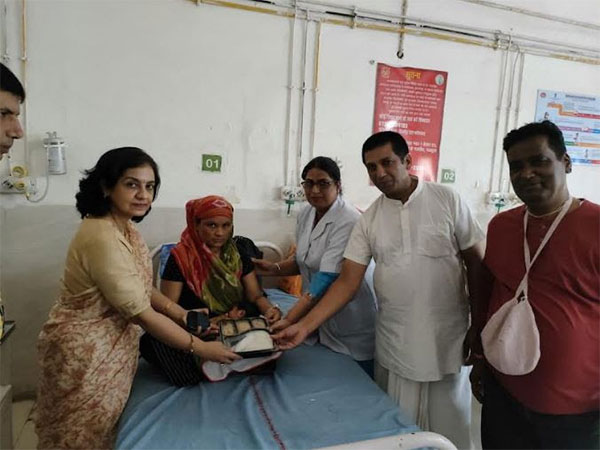 Annamrita Foundation Team provides nourishing meals to patients at the Civil Hospital
