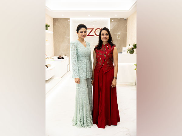Devangi Parekh- Managing Director, Aza Fashions and Dr. Alka Nishar- Founder & Chairperson, Aza Fashions