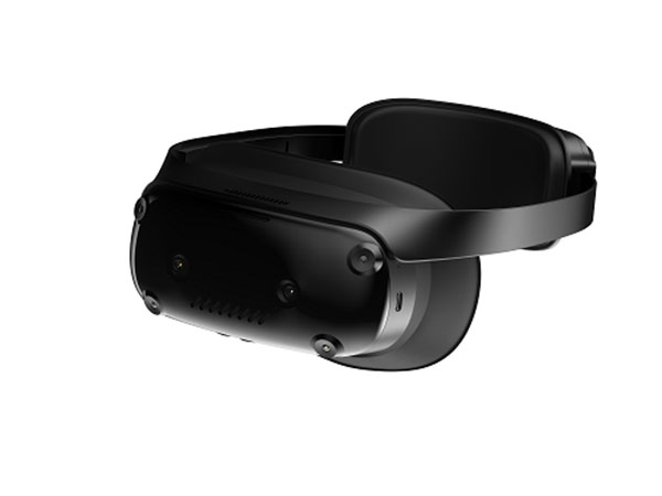 AjnaLens Redefines Immersive Reality with Launch of AjnaXR SE and AjnaXR PRO Headsets