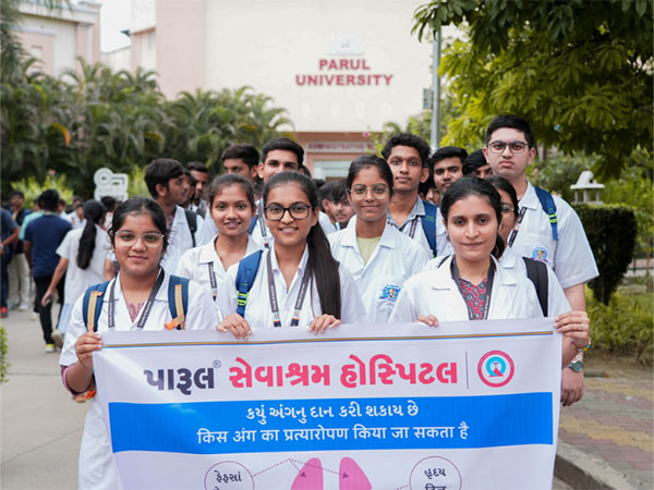 Save Lives by Donating Organs echoed as the anthem during the rally held at Parul Sevashram Hospital