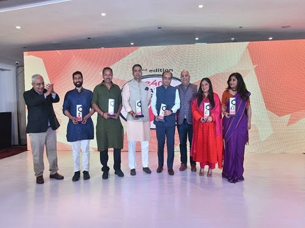 From Right: Shazia Ilmi, Charu Pragya, Dr Annurag Batra, Dr Sudhanshu Trivedi, Gaurav Bhatia, Anurag Bhadouria, Anil Antony and Sunil Kumar