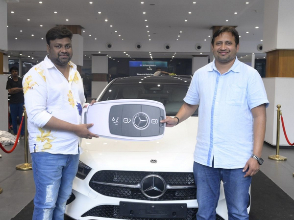 Blockbuster Producer SKN gifted a brand new Mercedes Benz car to Cult Blockbuster "Baby" director Sai Rajesh