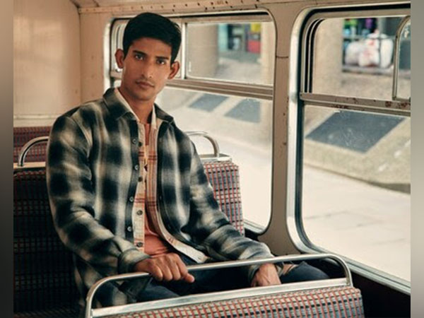 Pepe Jeans London unveils its AW23 India brand campaign: "I LOVE LONDON"