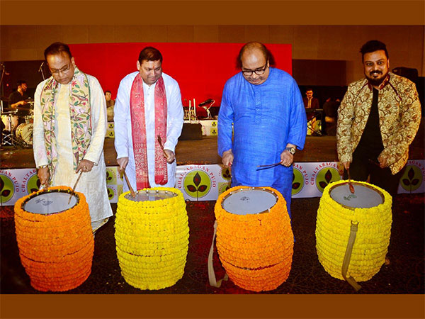 Arindam Sil, Sundeep Bhutoria, Pandit Tejinder Narayan Majumdar and Abhishek Dutta at the Manicktala Chaltabagan Lohapatty Durga Puja function at ITC Royal Bengal