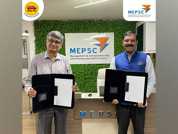 L-R: Arun Nalavadi, Executive Director - Sustainability and Livelihoods, Magic Bus, and Col. Anil Kumar Pokhriyal, CEO and Executive Board Member, MEPSC, at the signing of the MoU.