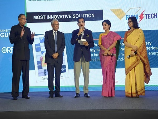 L-R: Saurabh Kumar, VP-India, GEAPP, Ravi Venkatesan, Chairman, GEAPP, Amitabh Kant, G20 Sherpa, GOI Official at the ENTICE awards presentation at The Energy Transition Dialogues by GEAPP