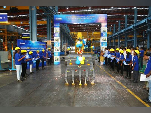 XCMG Machinery Going Glocal: the 2,000th Excavator That Made in India Rolls Off Assembly Line
