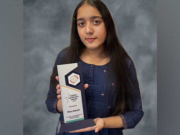 17 Year Old Documentary Filmmaker Rhea Bakshi's Awarded "Young Achievers' Award"