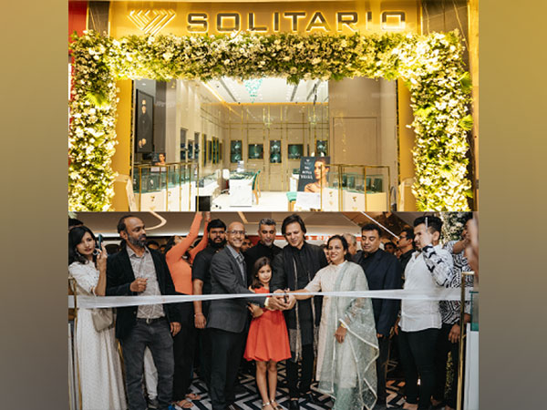 Solitario's founders light up the scene at the 10th store opening in Pune's Phoenix Mall
