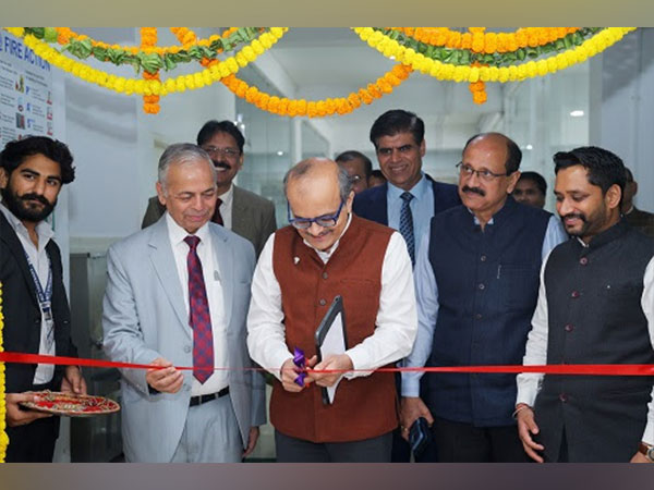 Dr. Chintan Vaishnav, Mission Director, Atal Innovation Mission (AIM), Government of India; inaugurating "Startup Store" initiative at Atal Community Innovation Centre (ACIC-SGTU) at SGT University