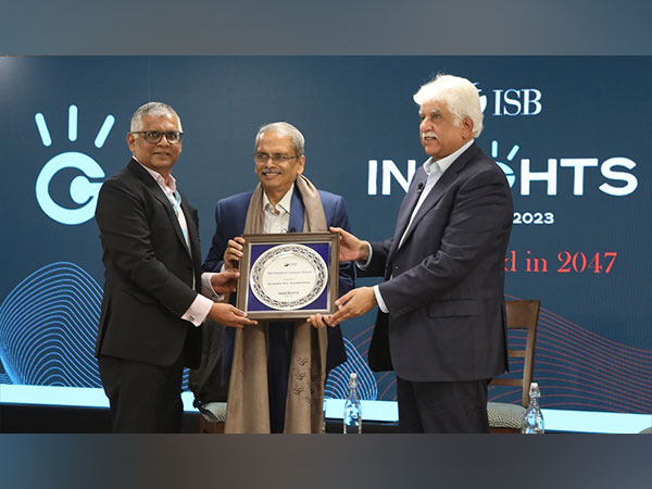 Kris Gopalakrishnan Bestowed with the 'ISB Research Catalyst Award'