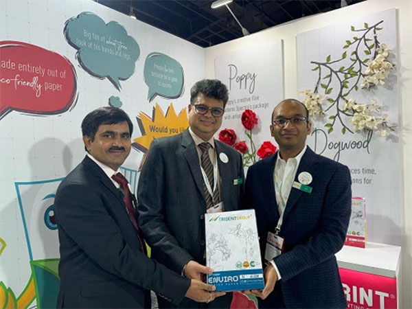 Trident Group Exhibits Latest Design of Notebooks and Relaunches Enviro Copier in 65 GSM Paper at Paperex'23