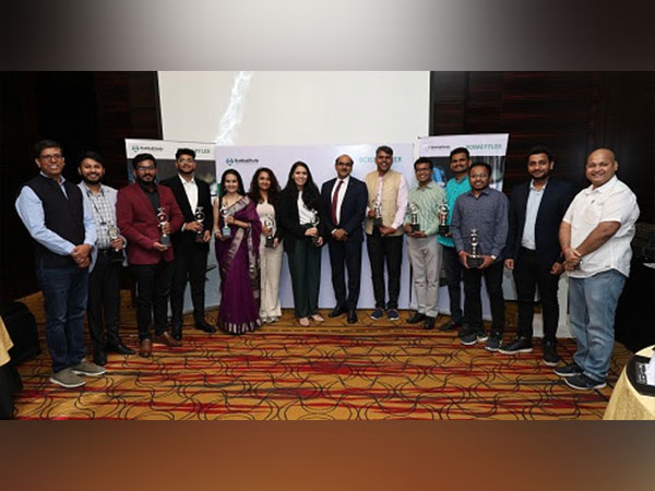 Harsha Kadam, MD and CEO, Schaeffler India Limited (center) with the 10 winners of the 2nd edition of Schaeffler Social Innovator Program