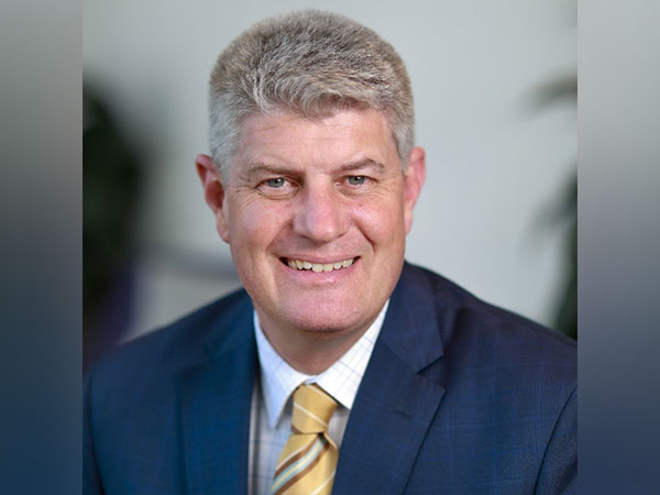 Queensland Minister, The Stirling Hinchliffe MP visits India to Bolster Queensland - India trade relations